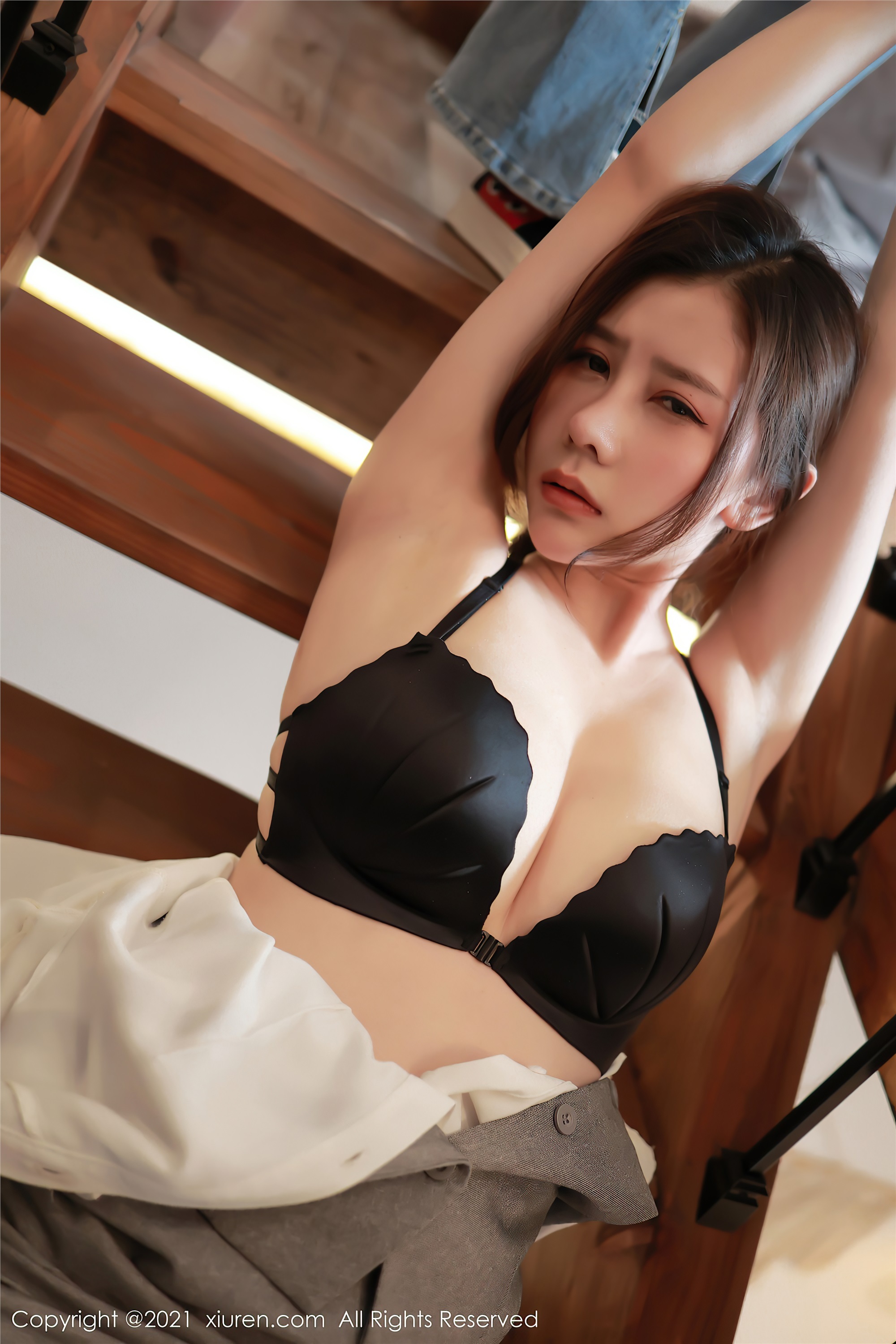 XiuRen秀人网  2021.04.12 No.3291 尹甜甜